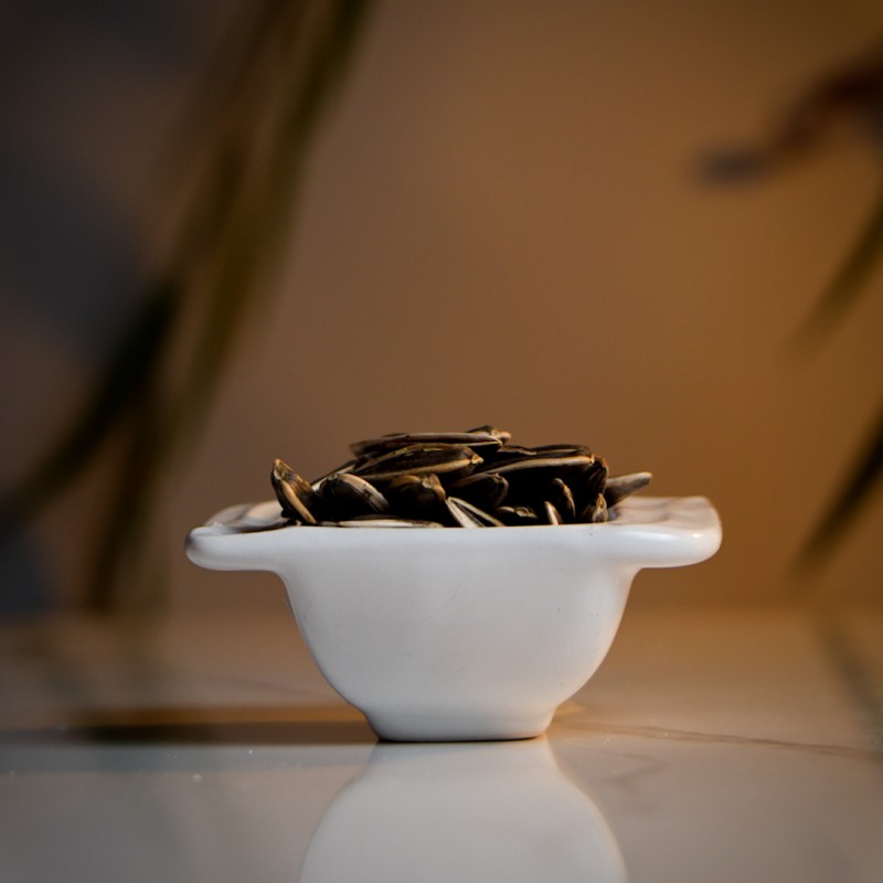 ÇİĞ SİYAH ÇEKİRDEK