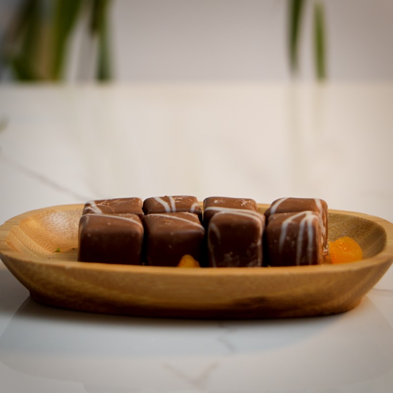 çikolata ve kayısılı lokum