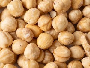 Ceviz mi Fındık mı? Tatlılarda Hangisi Daha Uygun?