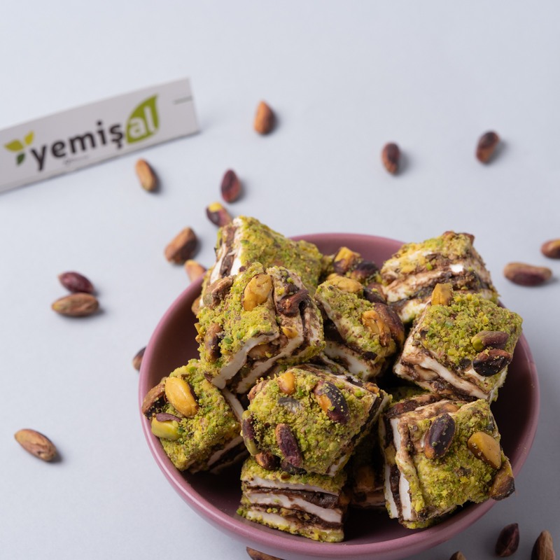 ANTEP. FISTIKLI BAKLAVA LOKUM