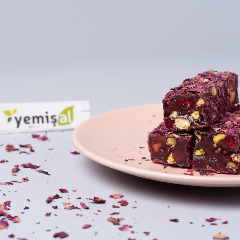 taze lokum gül yapraklı