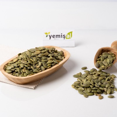 ÇİĞ İÇ KABAK ÇEKİRDEĞİ